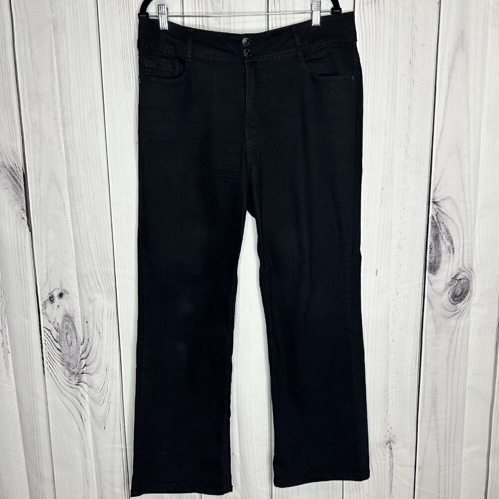 Wallflower Luscious Curvy Fit Straight Black Jeans Sz 18 Plus Short (38 x 27.5)
